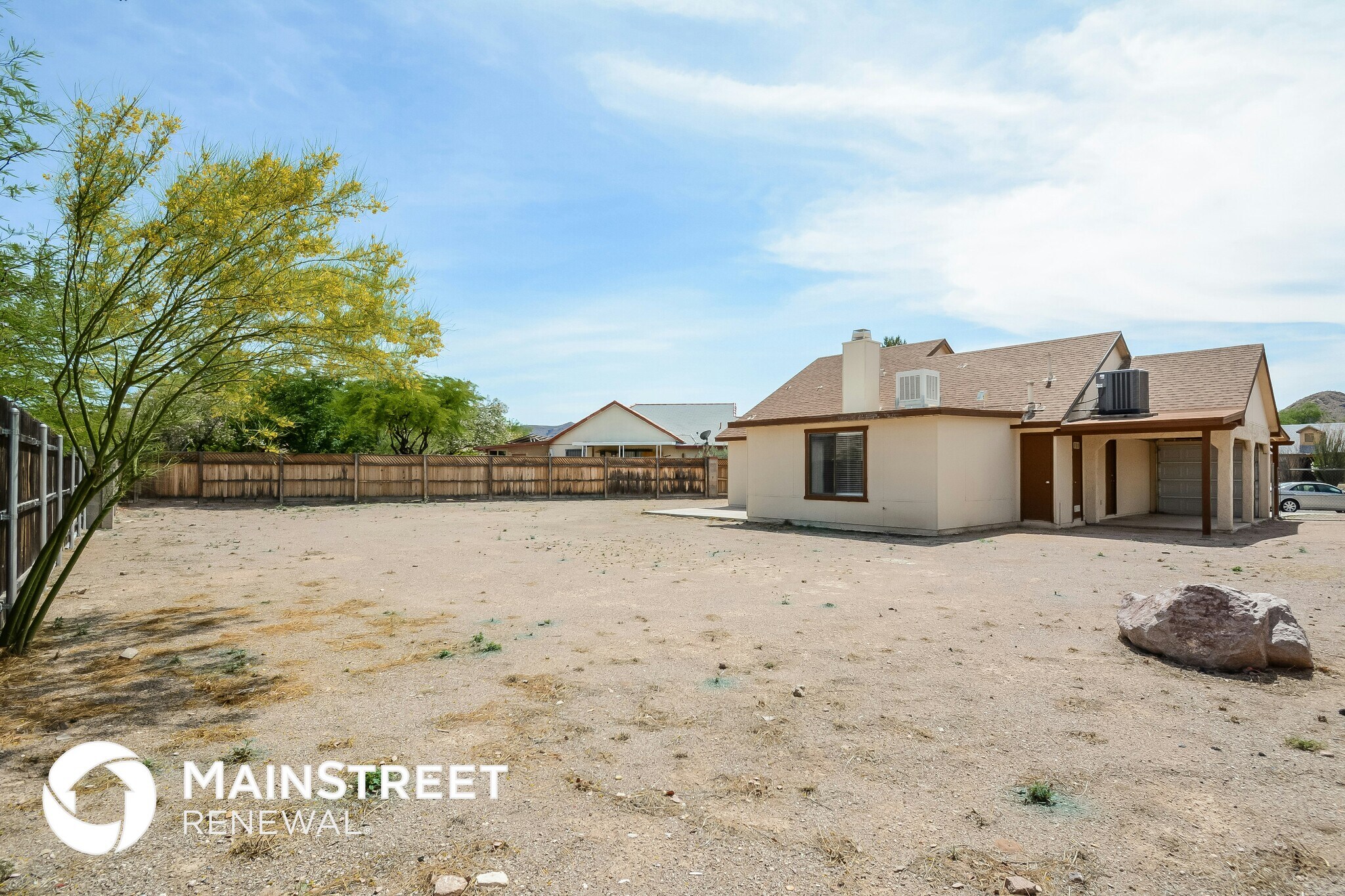 Building Photo - 3119 W Camino Azul