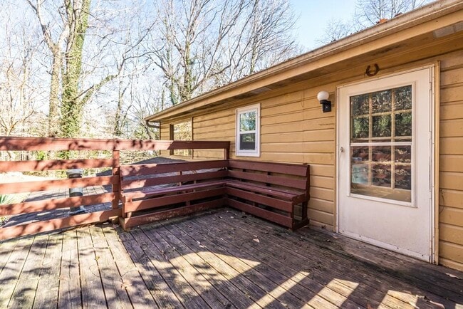 Building Photo - 1570 Spring Ln NW