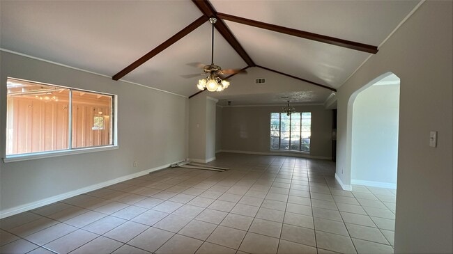 Building Photo - 2802 Toyah Ave