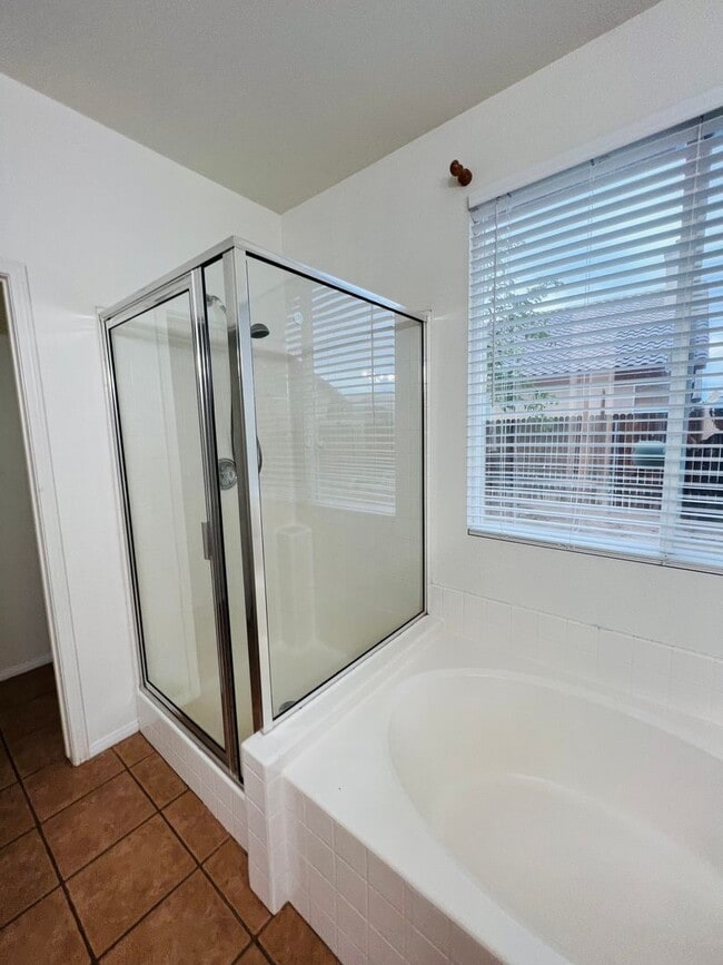 Building Photo - FOXFIRE RANCH VICTORVILLE