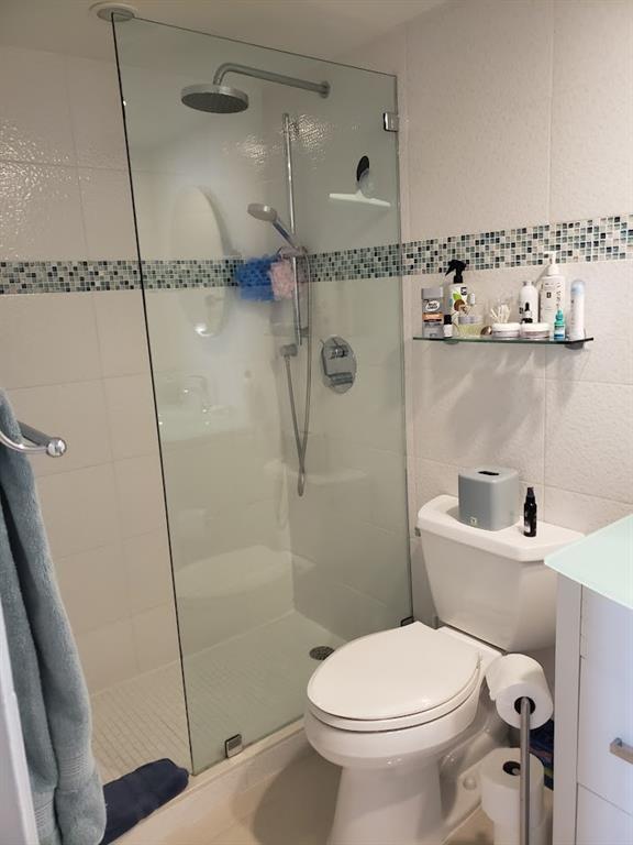 Building Photo - 4250 Galt Ocean Dr