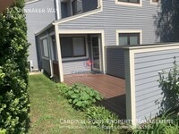 Building Photo - 17 Spinnaker Way