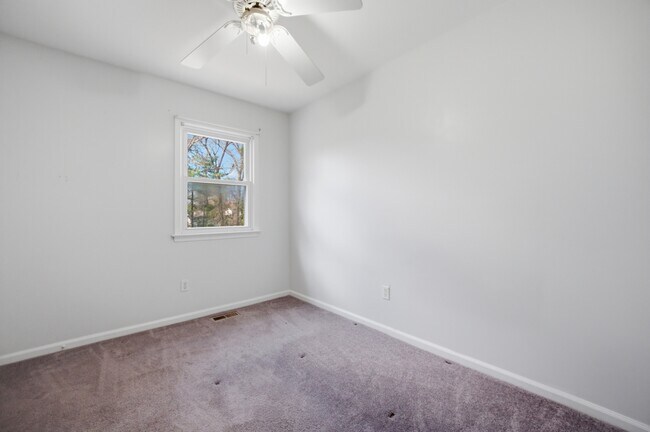 Building Photo - 25 Chowan Pl