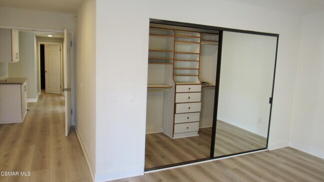 Building Photo - 1331 Casmalia Ct