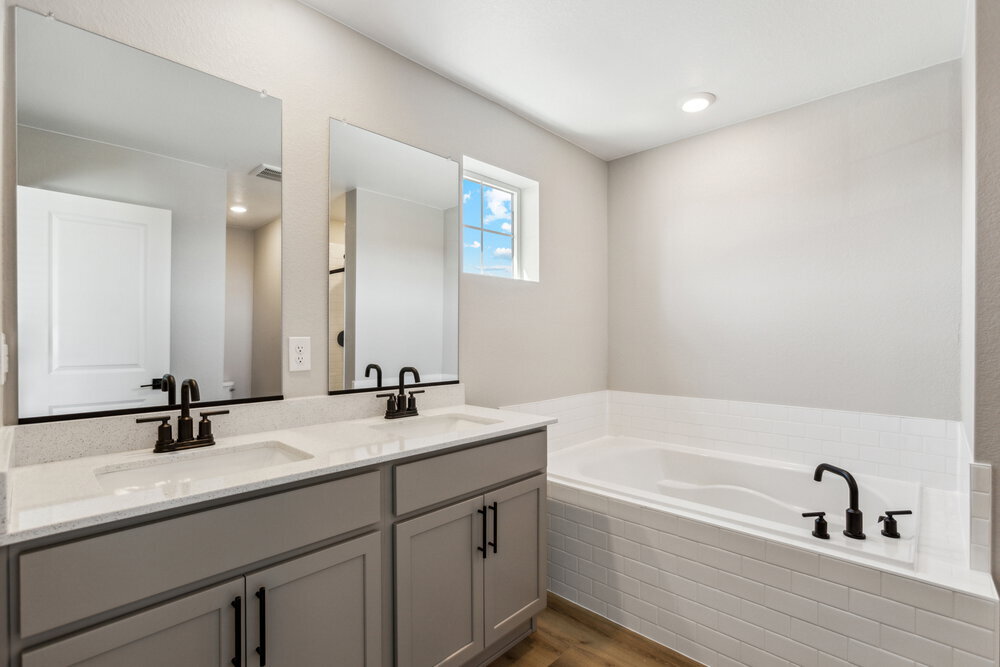 Building Photo - 17945 E 94th Ave