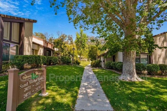 Building Photo - 24725 Sand Wedge Ln