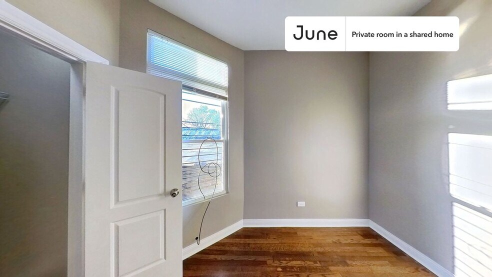 Primary Photo - Private bedroom in 3 bed/1 bath Home