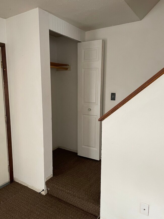 Building Photo - 3003 7th St N