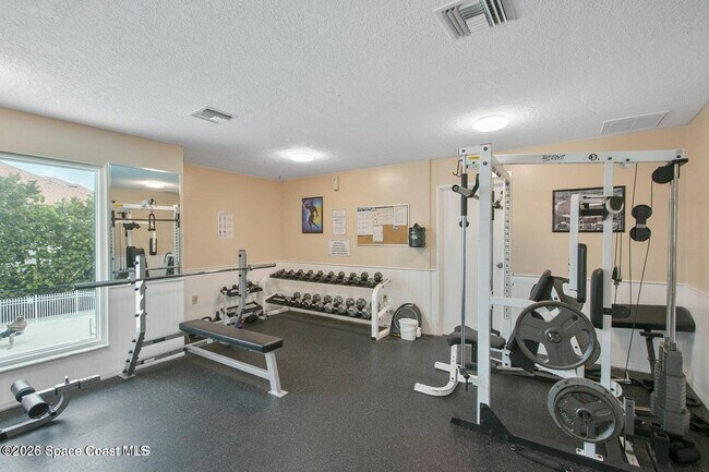 Building Photo - 816 Mystic Dr