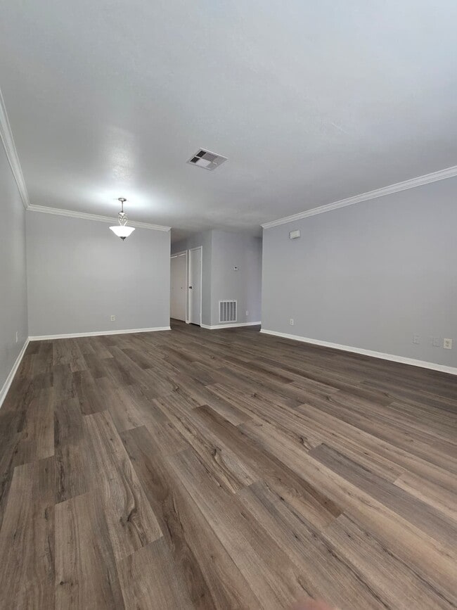 Building Photo - 1193 Lyric Ln