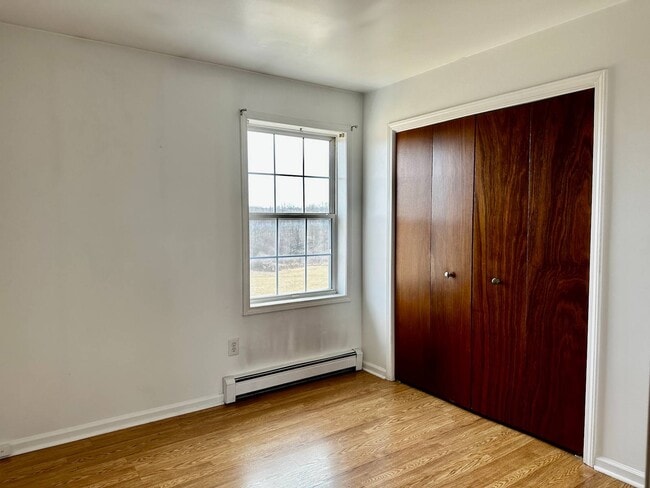 Building Photo - 376 NY-32