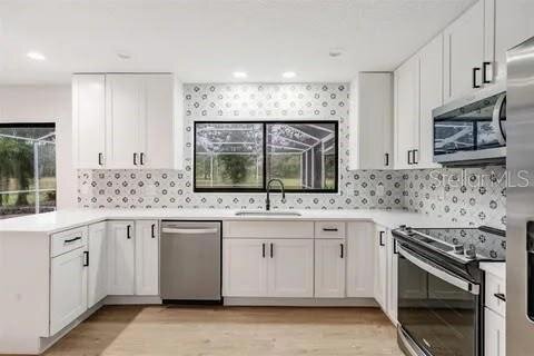 Building Photo - 16209 W Course Dr