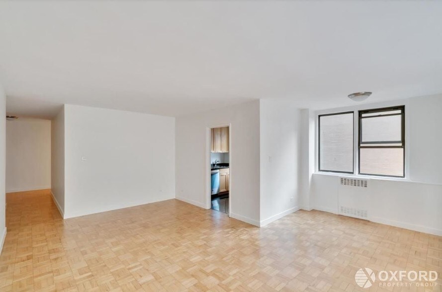 Building Photo - 440 E 79th St