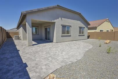 Building Photo - Rancho Sahuarita newer home!!