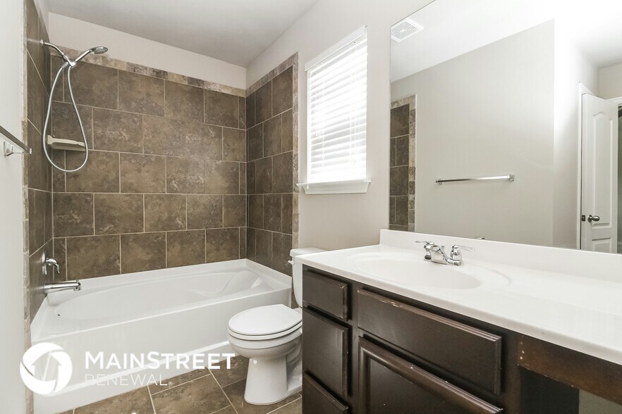 Building Photo - 4509 Wagner Lake Dr