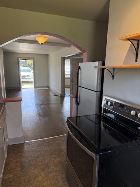 Building Photo - Quaint 2BR/1BA duplex with real wood floors!