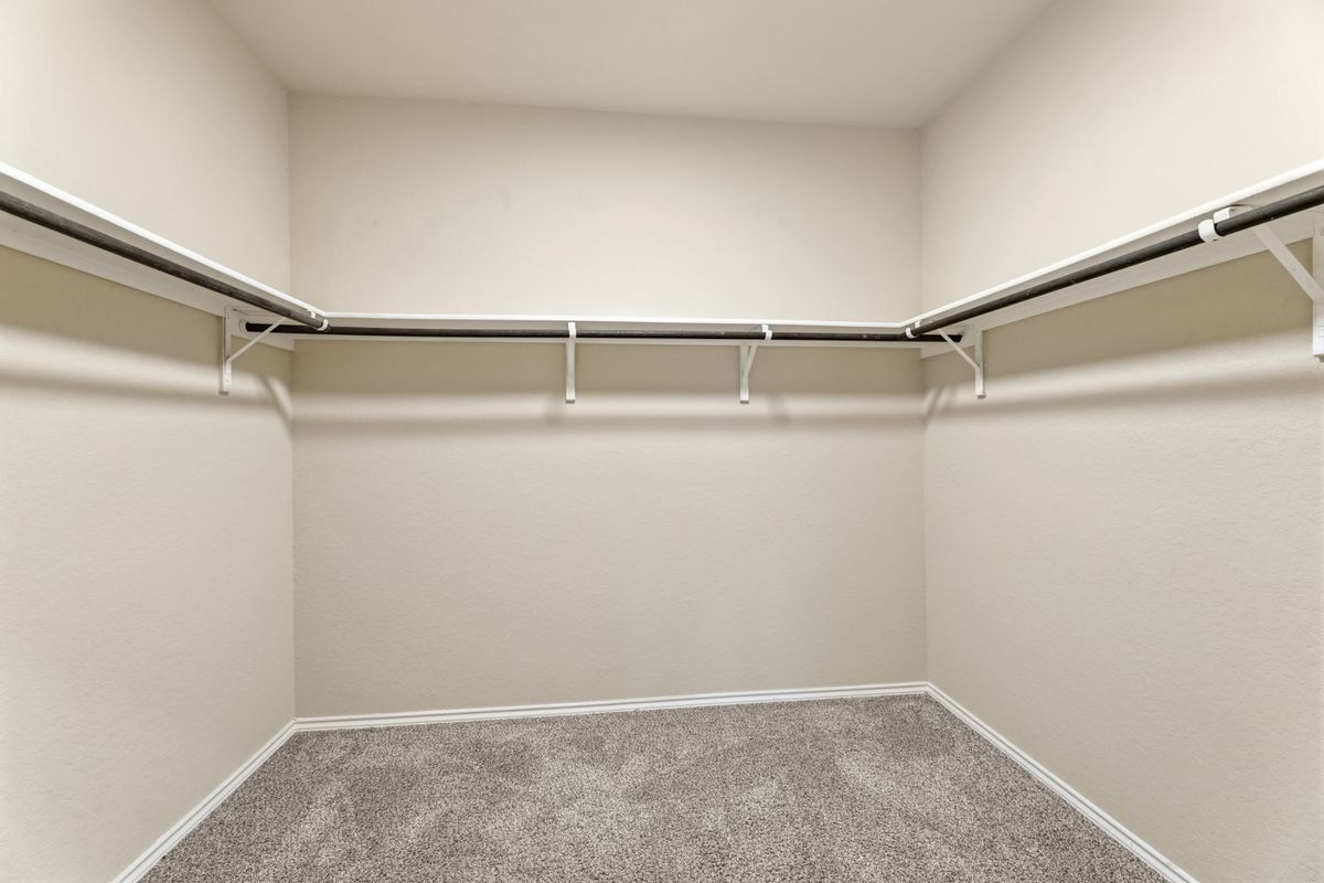 Building Photo - 513 Chelson Hunt