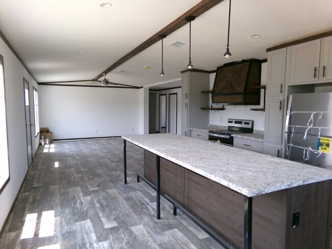 Building Photo - 281 Patriot Ln