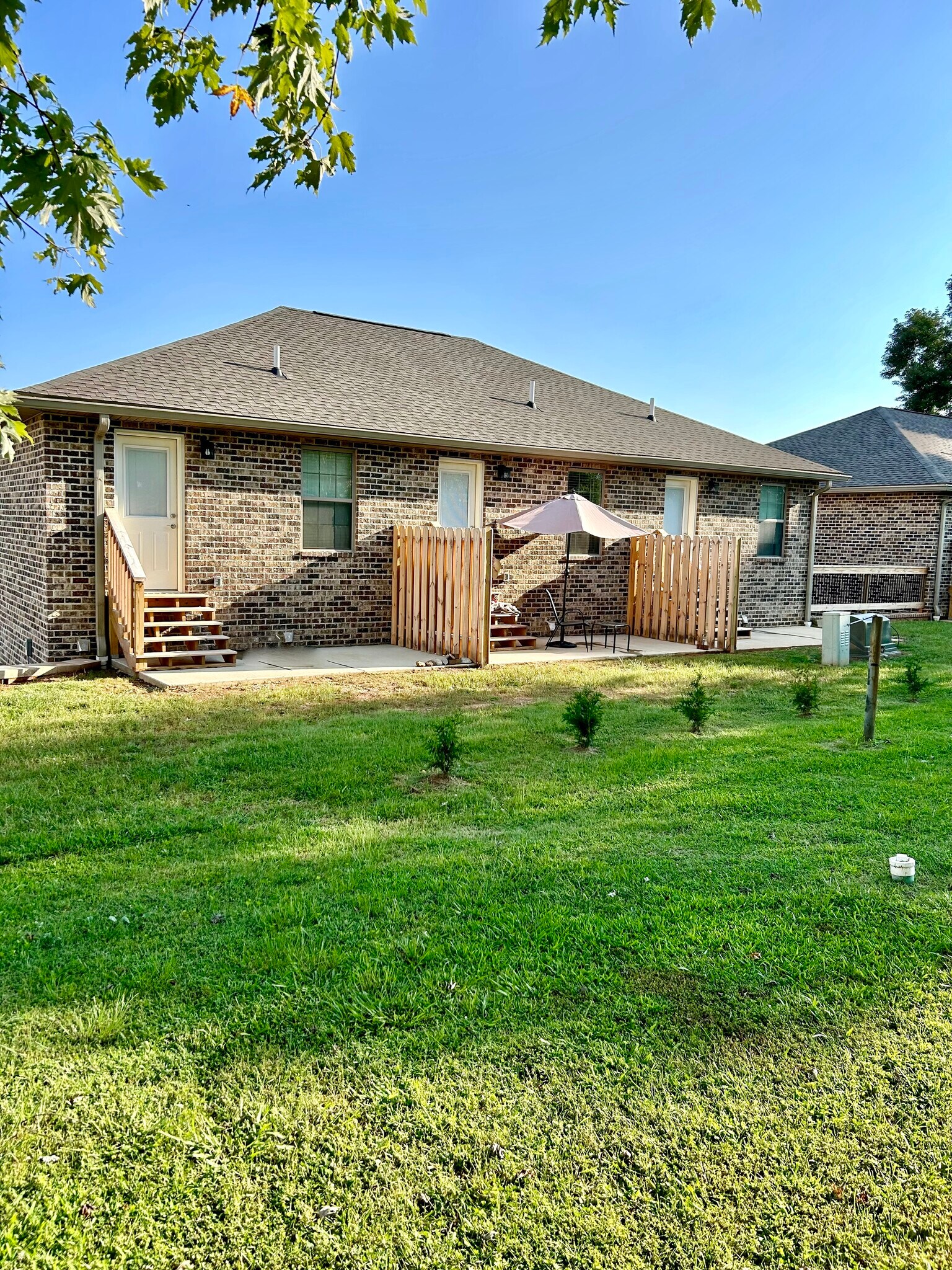 Rear Exterior - 192 Fairway Ln