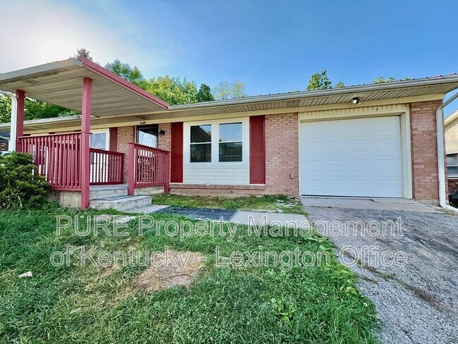 Building Photo - 2408 Shandon Dr