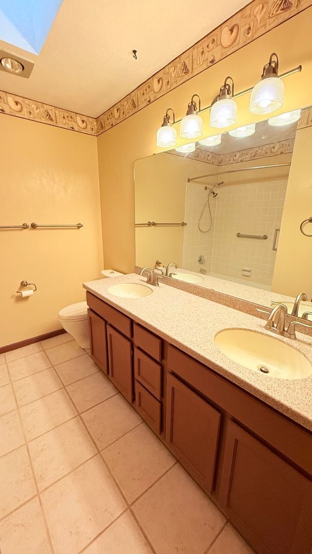 Building Photo - Charming Multi-Level Home in the Heart of ...