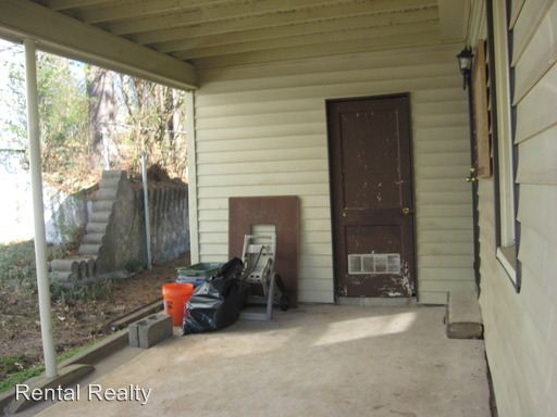 Building Photo - 4421 Elam St