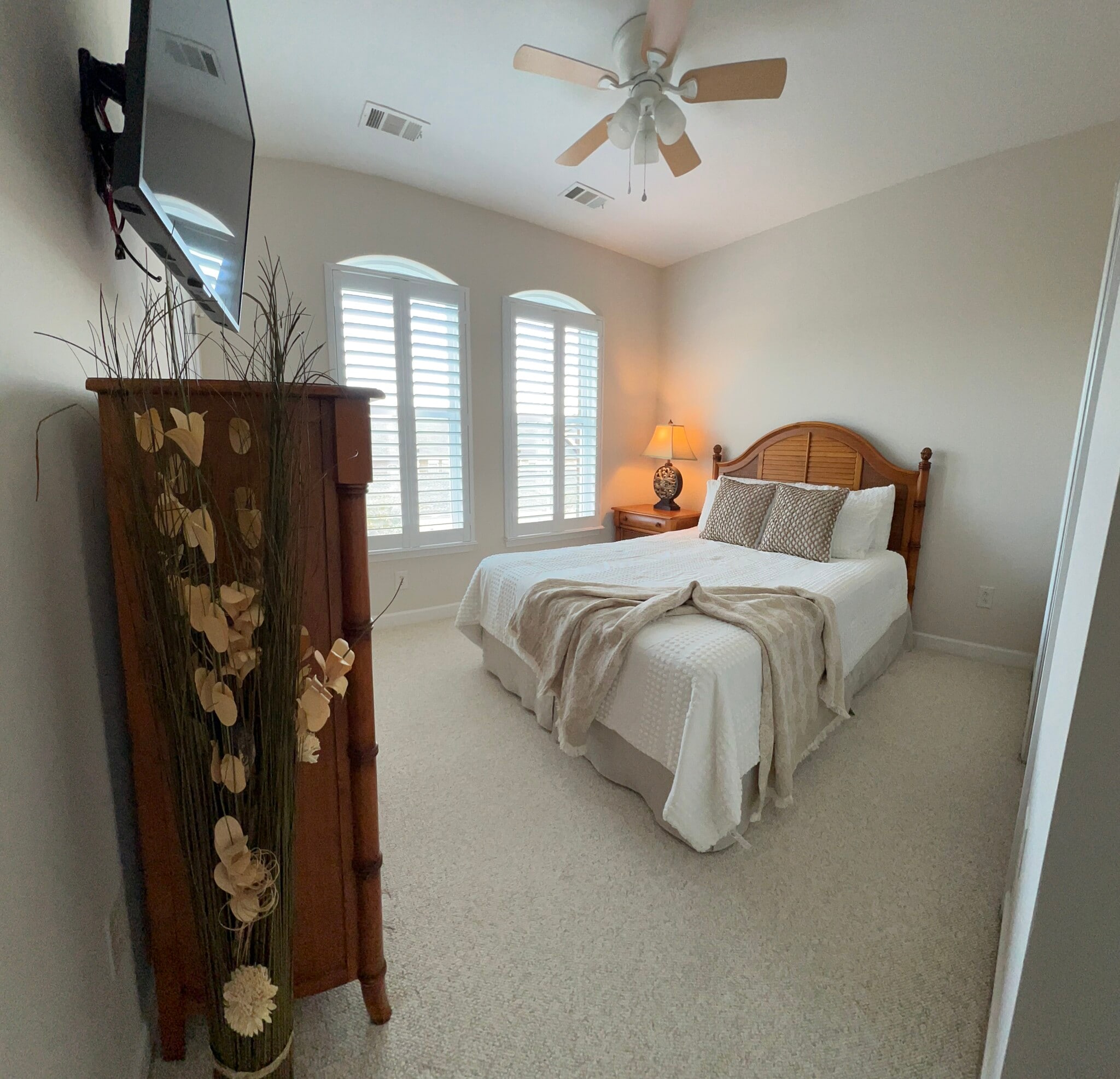 Second Bedroom - 981 B Hackler Street