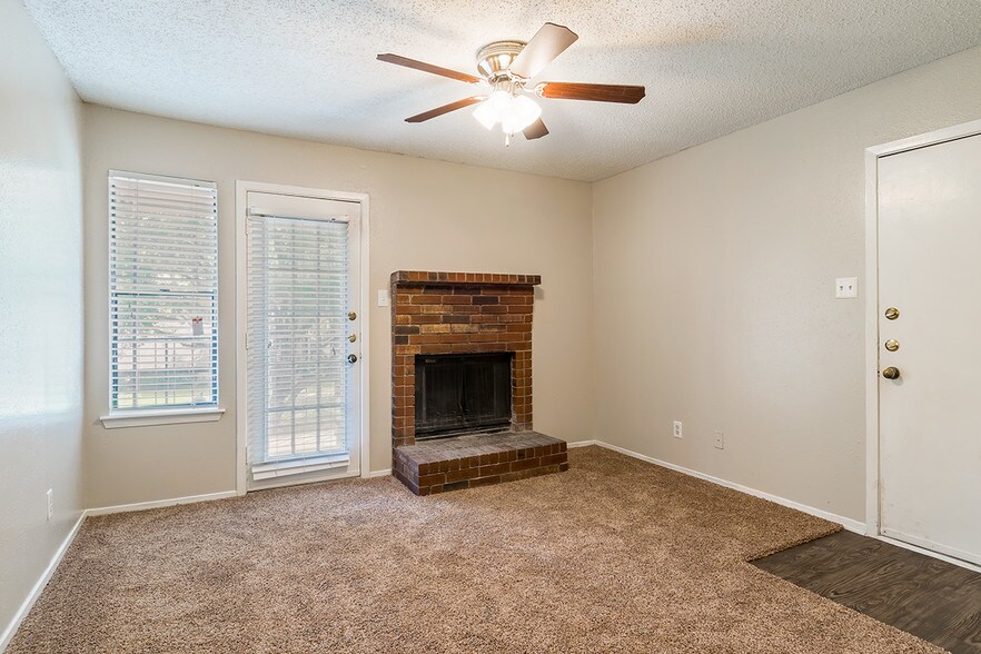 Townhouse Apartments 1001 Biloxi Dr Ennis TX 75119 Apartment Finder