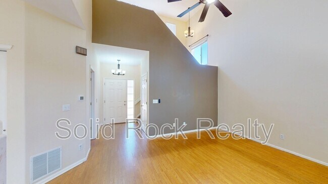 Building Photo - 4656 Canyon Wren Ln