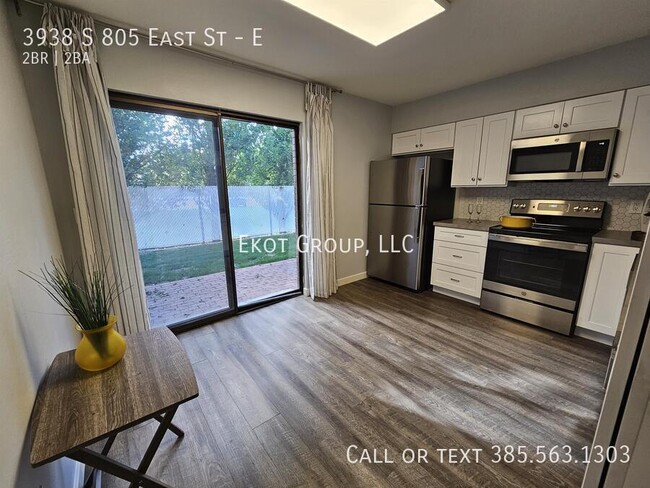 Building Photo - 3938 S 805 E St