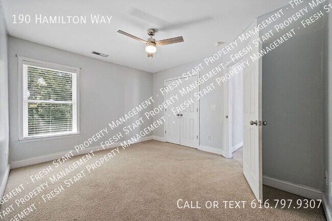Building Photo - 190 Hamilton Way