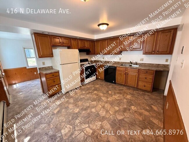 Building Photo - 416 N Delaware Ave