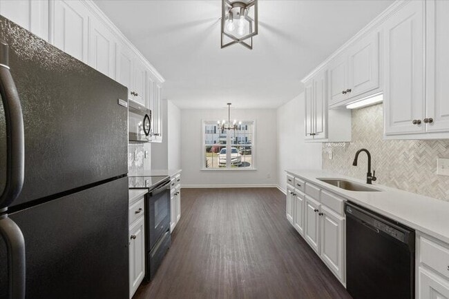 Building Photo - ***Coming Soon!!!***Clayton Townhome for Rent
