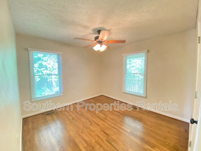 Building Photo - 58 Bermuda Trail