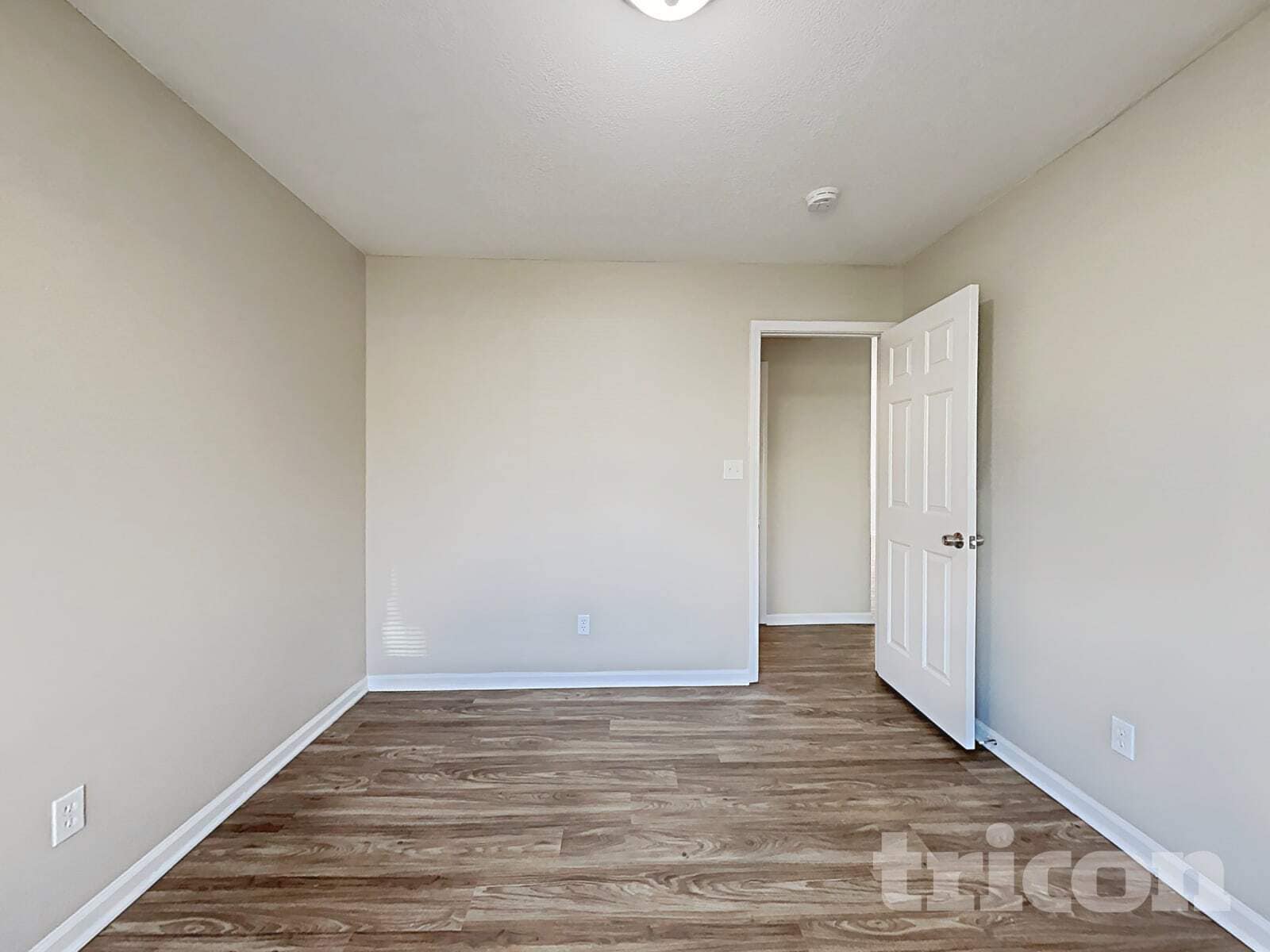 Building Photo - 143 Markham Dr