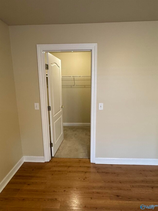 Building Photo - 101 Willowmere Cir