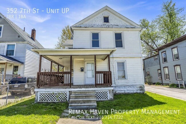Primary Photo - 352 7th St