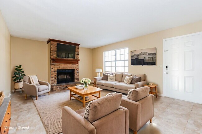 Building Photo - 4829 Catskill Dr