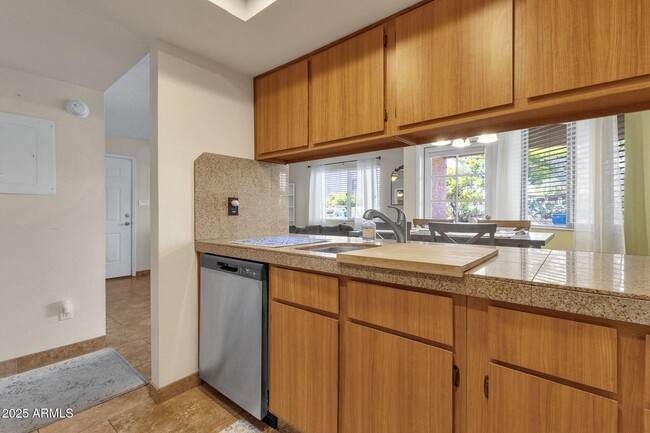 Building Photo - 145 N 74th St
