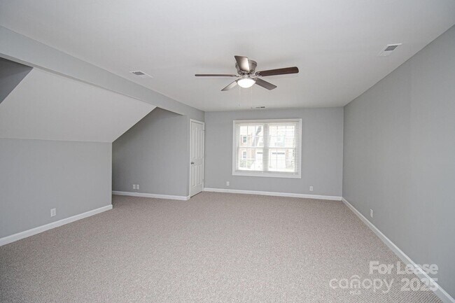 Building Photo - 14401 Widgeon Ct