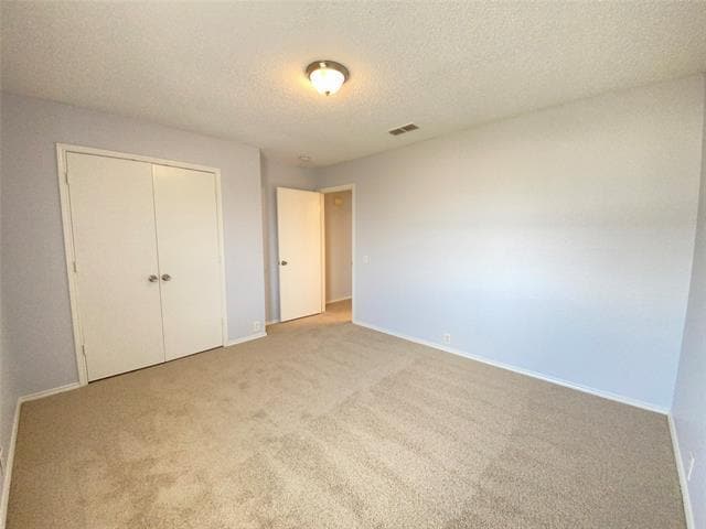 Building Photo - 5204 Vista Verde Dr