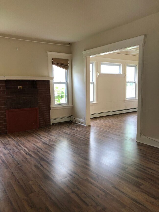 Building Photo - 41LA