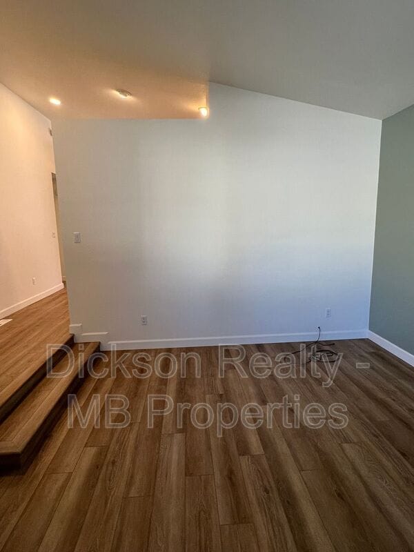 Building Photo - 5216 Palo Alto Ct