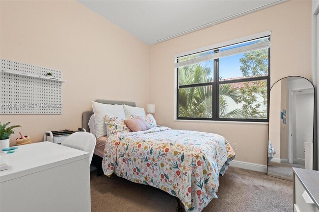 Building Photo - 110 NW 209th Way