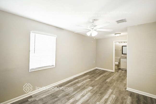 Building Photo - 835 44th St