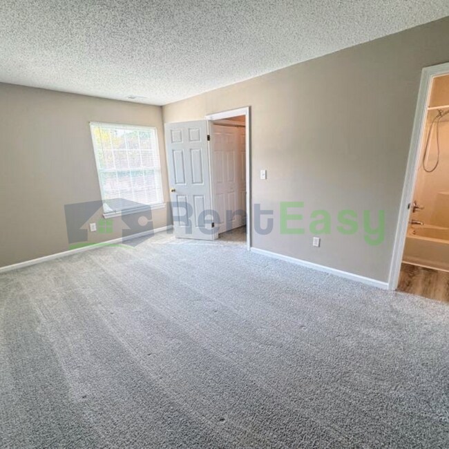 Building Photo - 2258 New Kent Ct