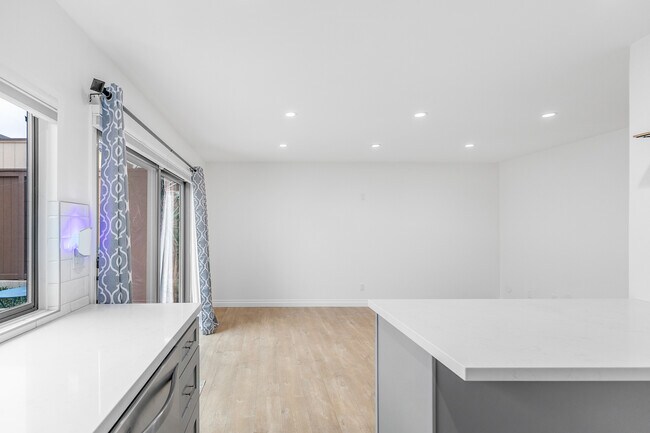 Building Photo - 1278 Stonewood Ct