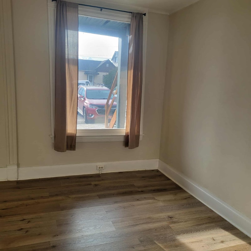 Building Photo - 920 S Colorado St