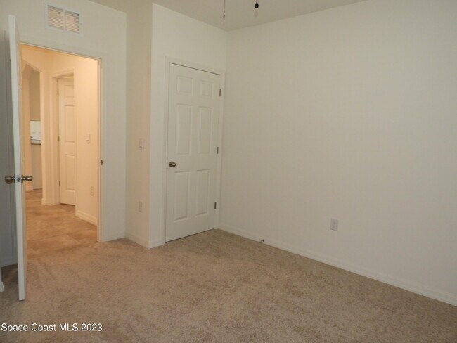 Building Photo - 3782 Coachman Ln SE