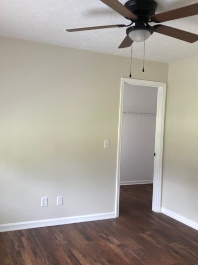 Building Photo - All new interior and exterior! Move in ready!